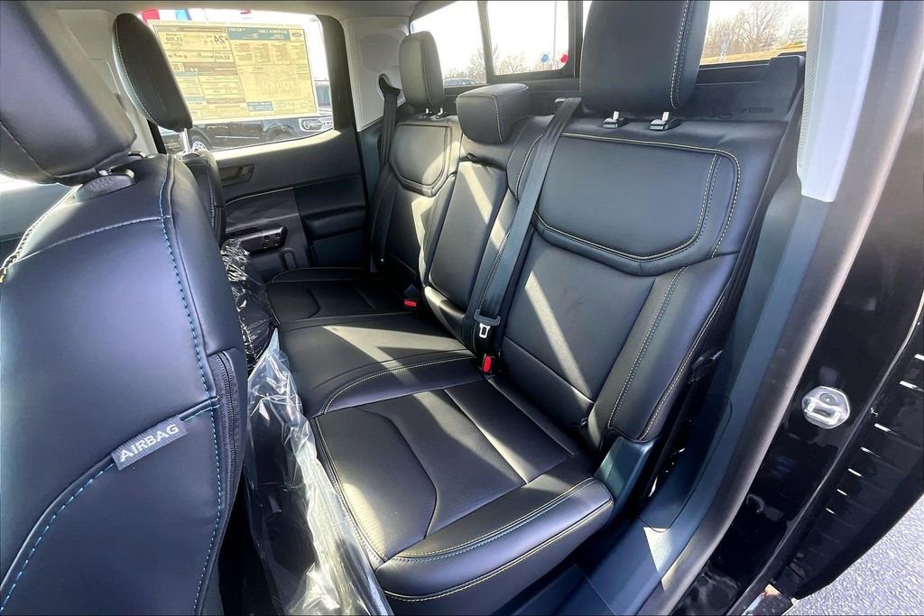 New 2026 Ford Maverick Lobo image 10