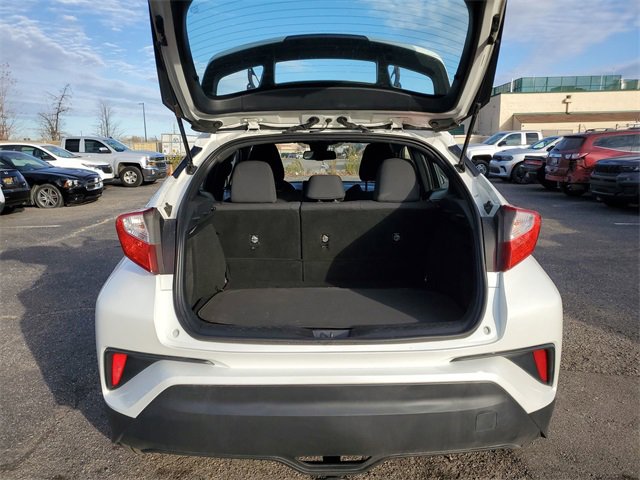 Used 2018 Toyota C-HR XLE image 25