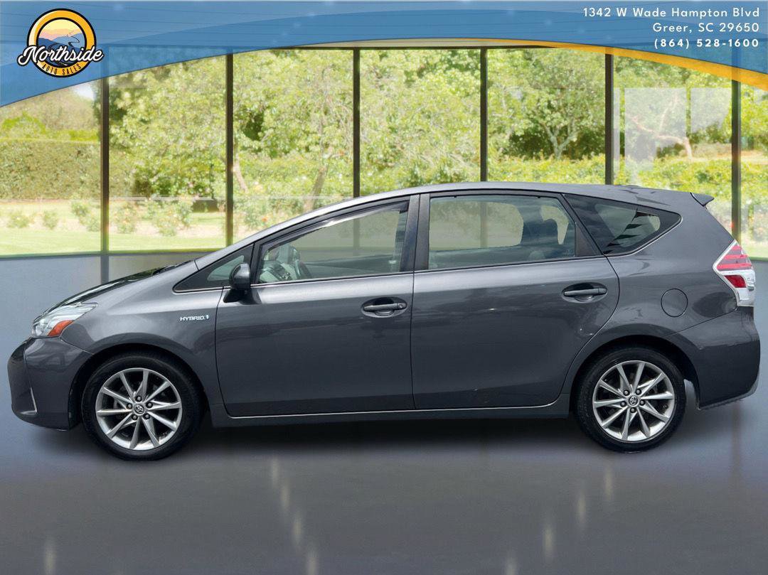 Used 2016 Toyota Prius V Five FWD image 22