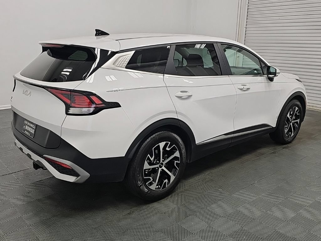 Used 2023 Kia Sportage EX FWD image 9
