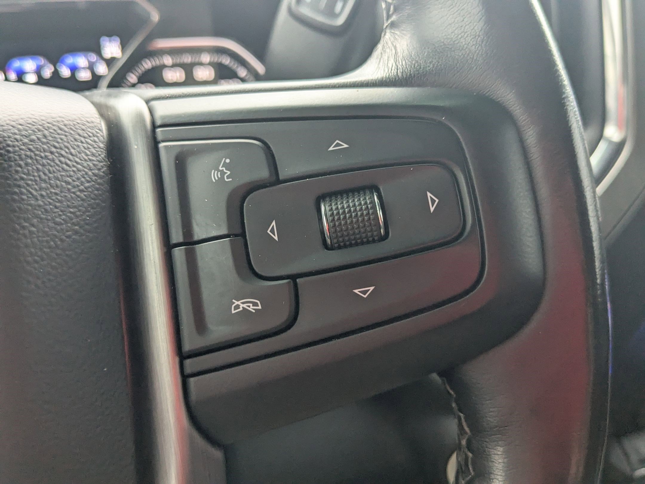 Used 2022 GMC Sierra 3500 Denali w/ Denali Ultimate Package image 19