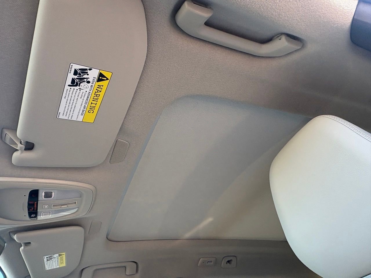 New 2026 Volvo XC40 B5 Plus w/ Protection Package Premier image 16