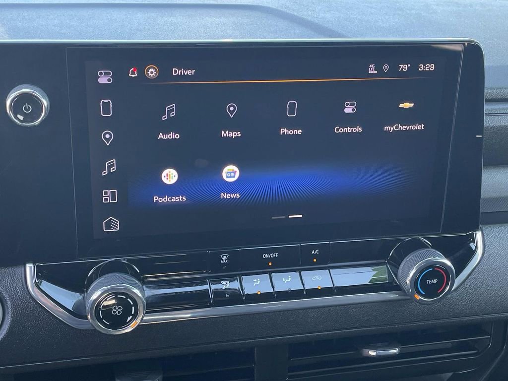 Used 2024 Chevrolet Colorado W/T image 9