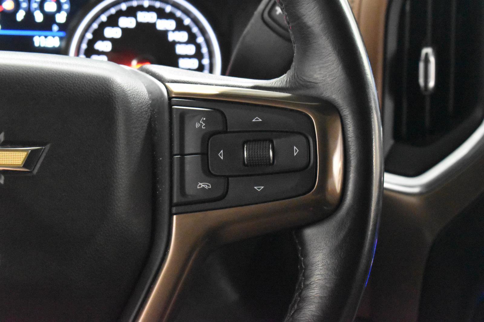 Used 2020 Chevrolet Silverado 1500 High Country image 10