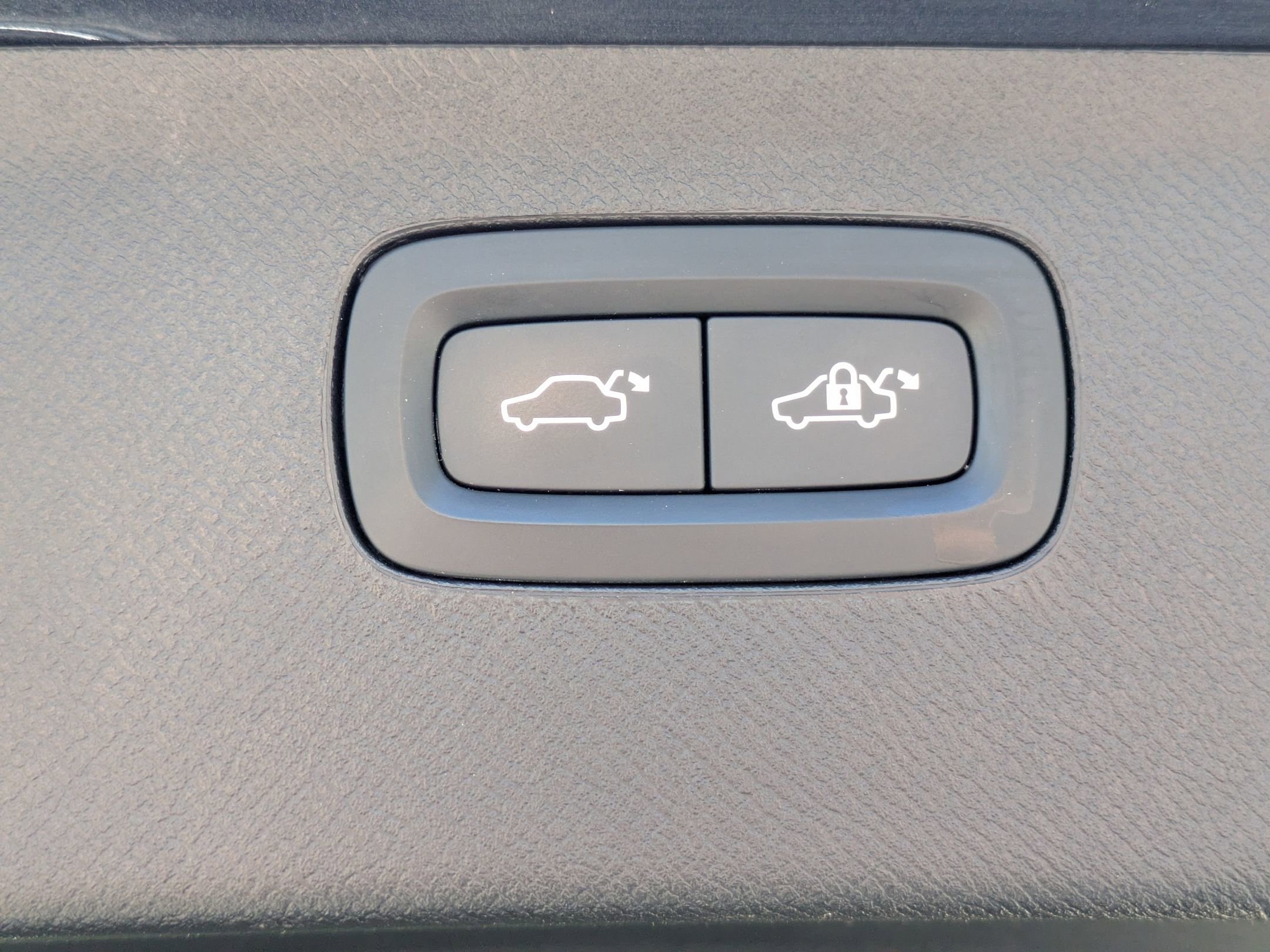 Used 2022 Volvo XC90 T6 Inscription w/ Advanced Package AWD/4WD image 33