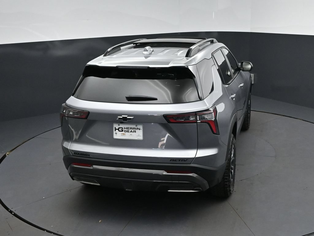 New 2026 Chevrolet Equinox ACTIV w/ Convenience Package III FWD image 34