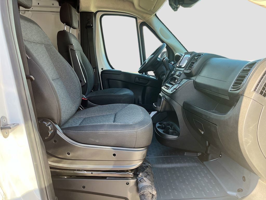 Used 2024 RAM ProMaster 1500 w/ Safety Group FWD image 25