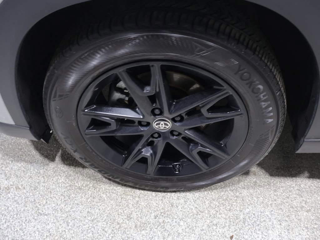 Certified 2024 Toyota Grand Highlander Platinum image 10