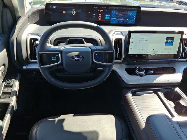 Used 2025 Ford Expedition Max Active image 12