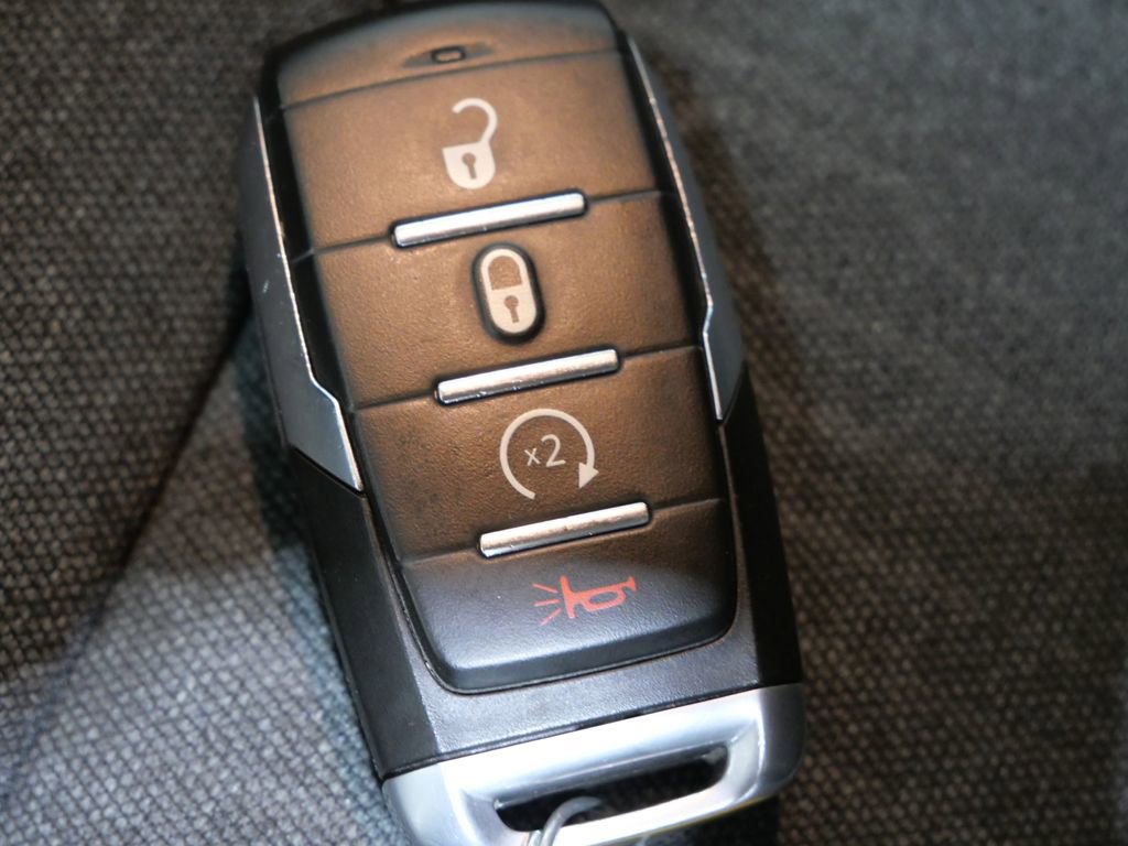 Used 2021 RAM 1500 Big Horn image 27