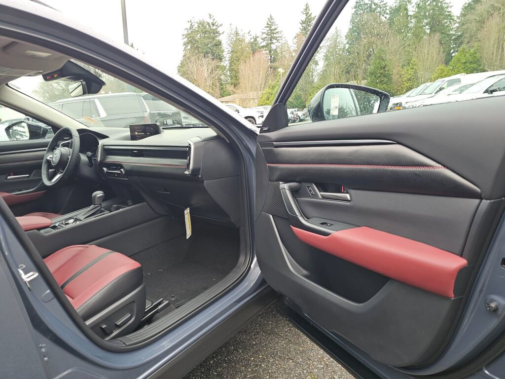 New 2026 MAZDA CX-50 AWD 2.5 Hybrid w/ Weather Package image 32