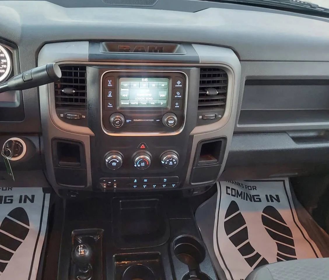 Used 2014 RAM 3500 Tradesman w/ Chrome Appearance Group image 20