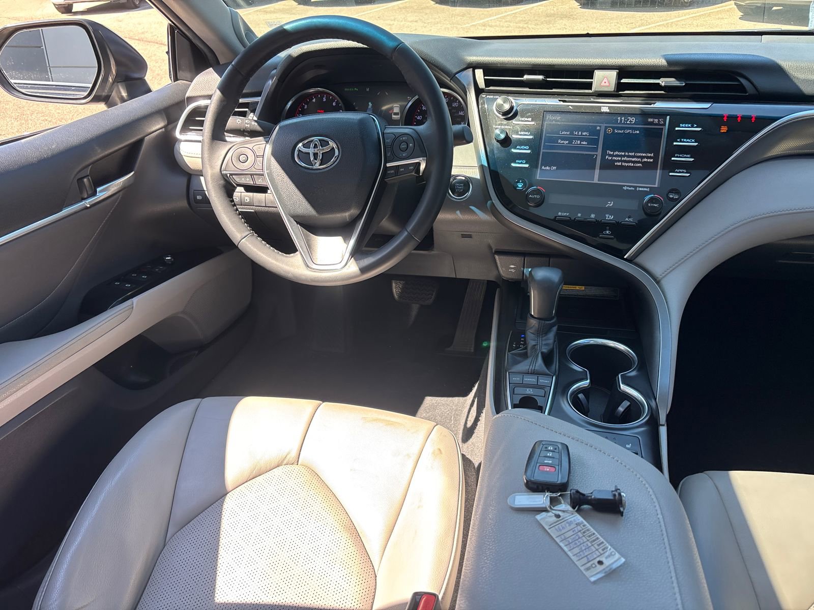 Used 2018 Toyota Camry XSE w/ Audio Package FWD image 30