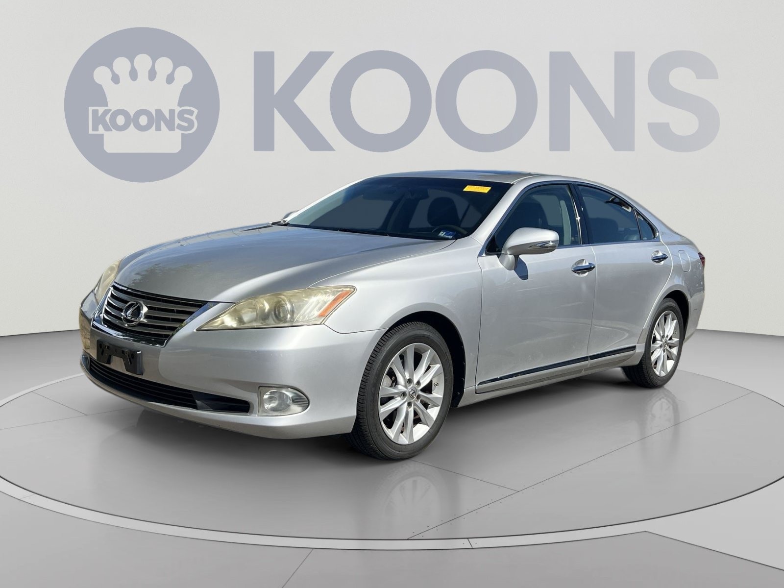 Used 2010 Lexus ES 350 w/ Preferred Accessory Package