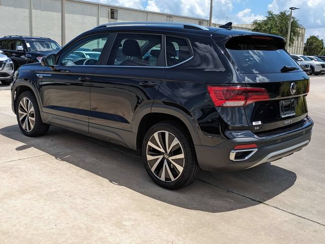 Used 2024 Volkswagen Taos SE FWD image 8