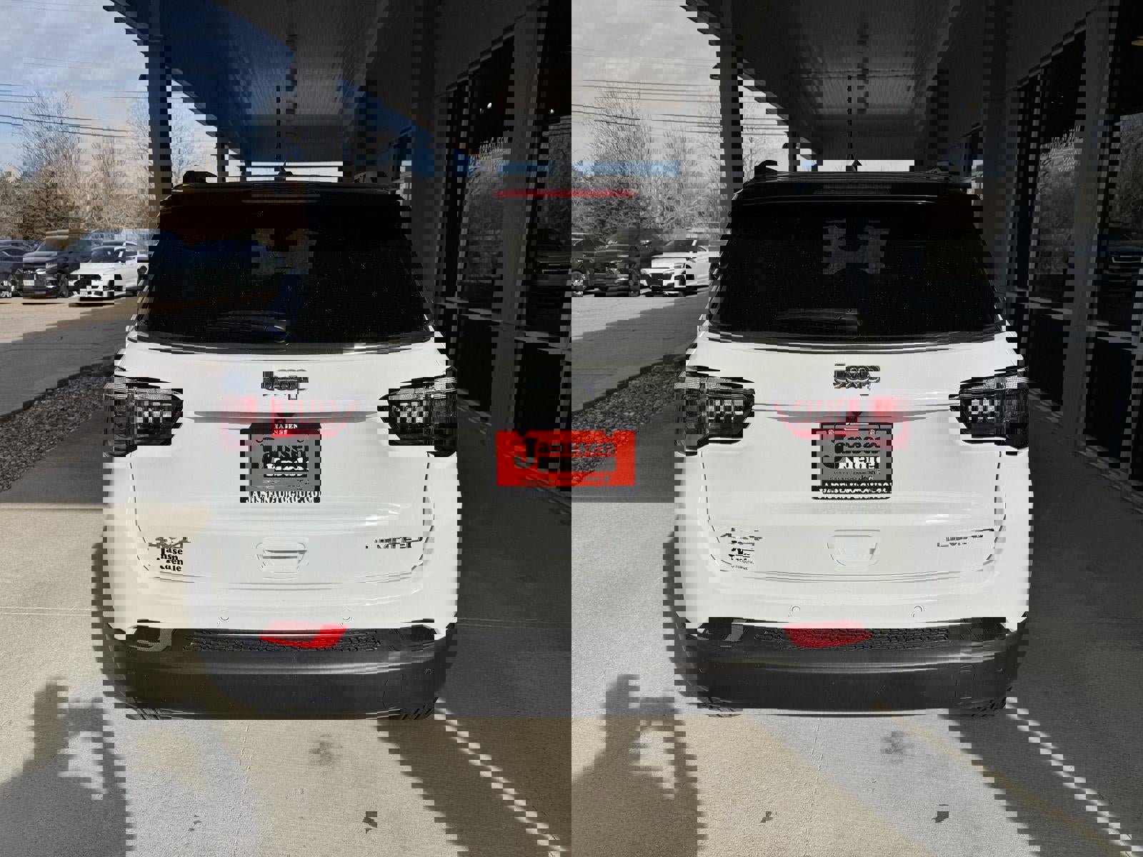 Used 2024 Jeep Compass Limited image 6