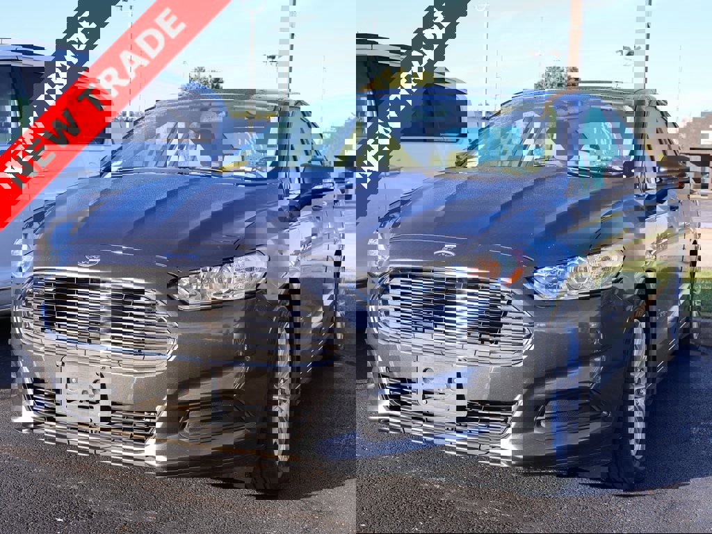 Used 2015 Ford Fusion SE