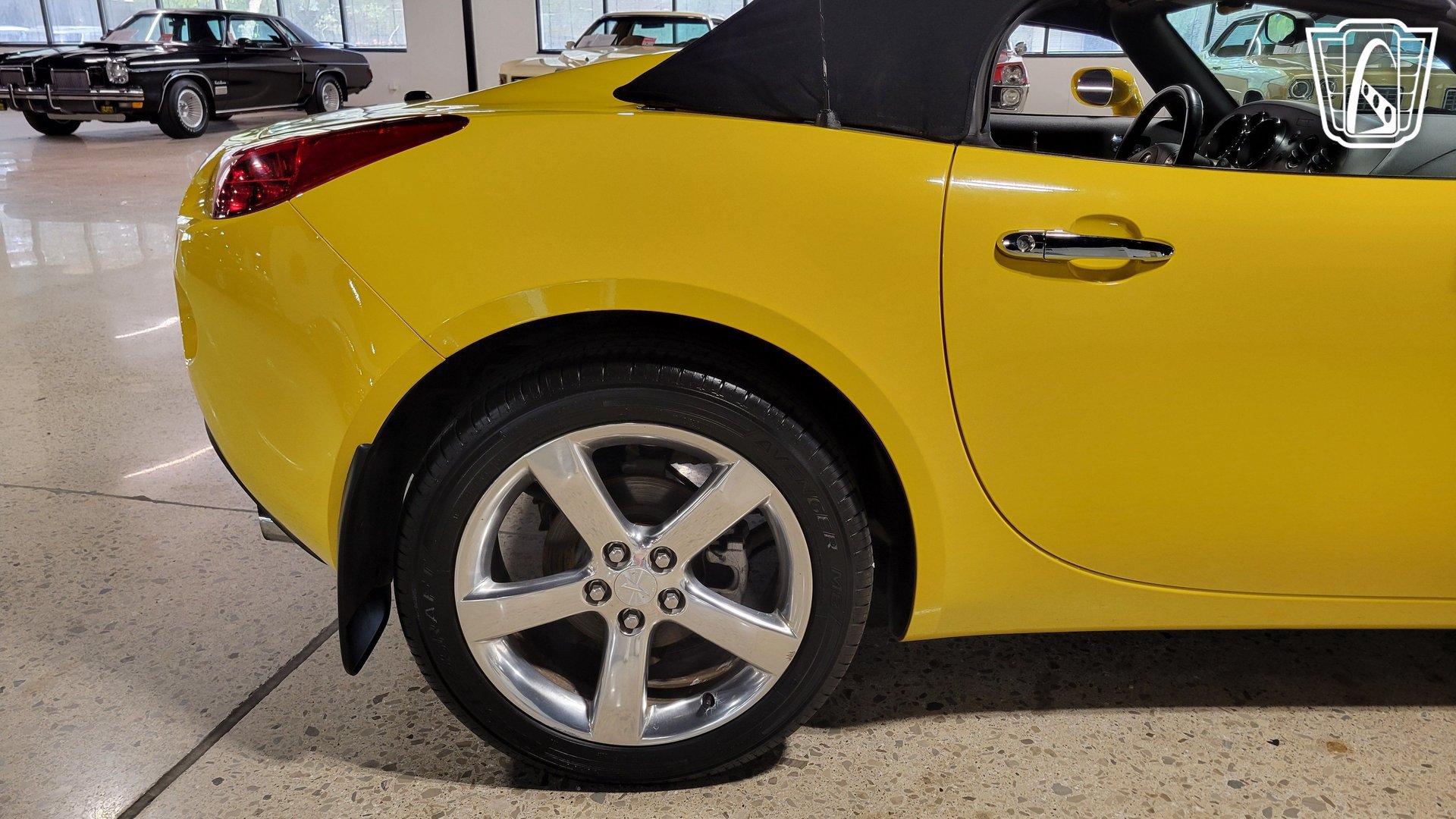 Used 2007 Pontiac Solstice Convertible w/ Premium Package RWD image 40