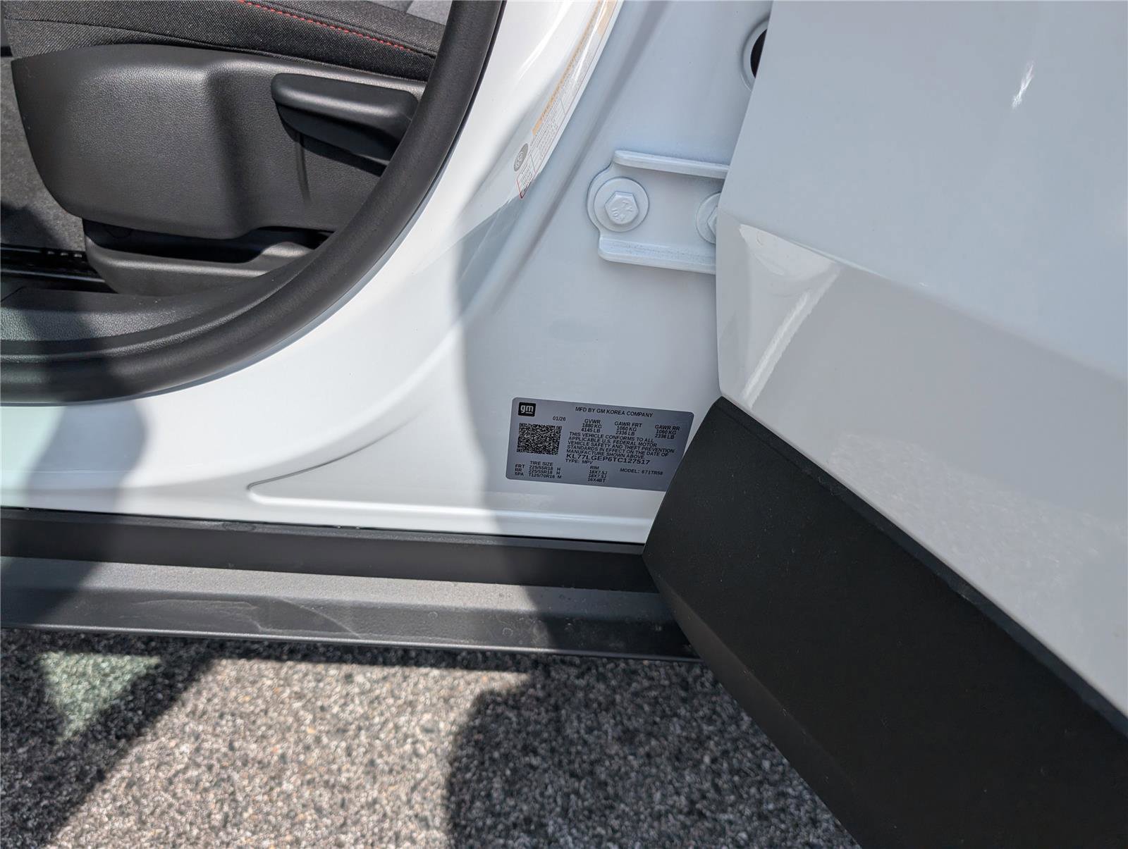 New 2026 Chevrolet Trax RS w/ Sunroof Package FWD image 11