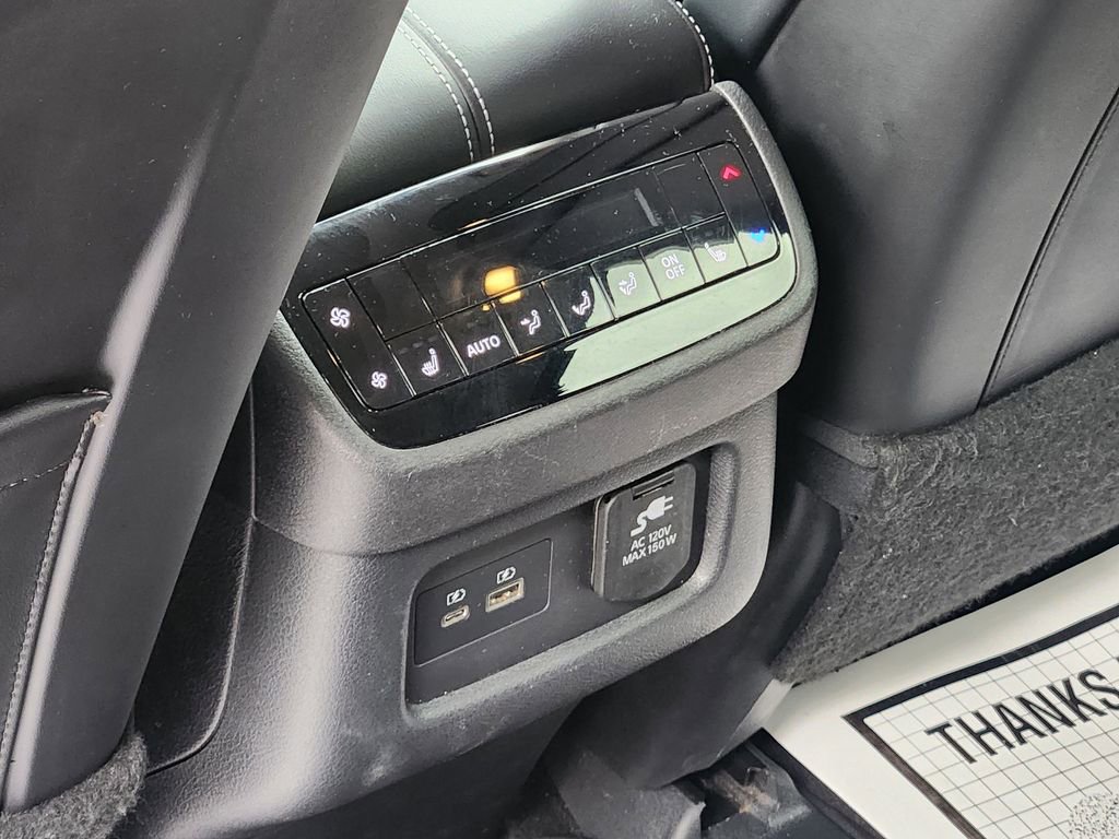 Used 2023 INFINITI QX60 Sensory w/ Vision Package image 13