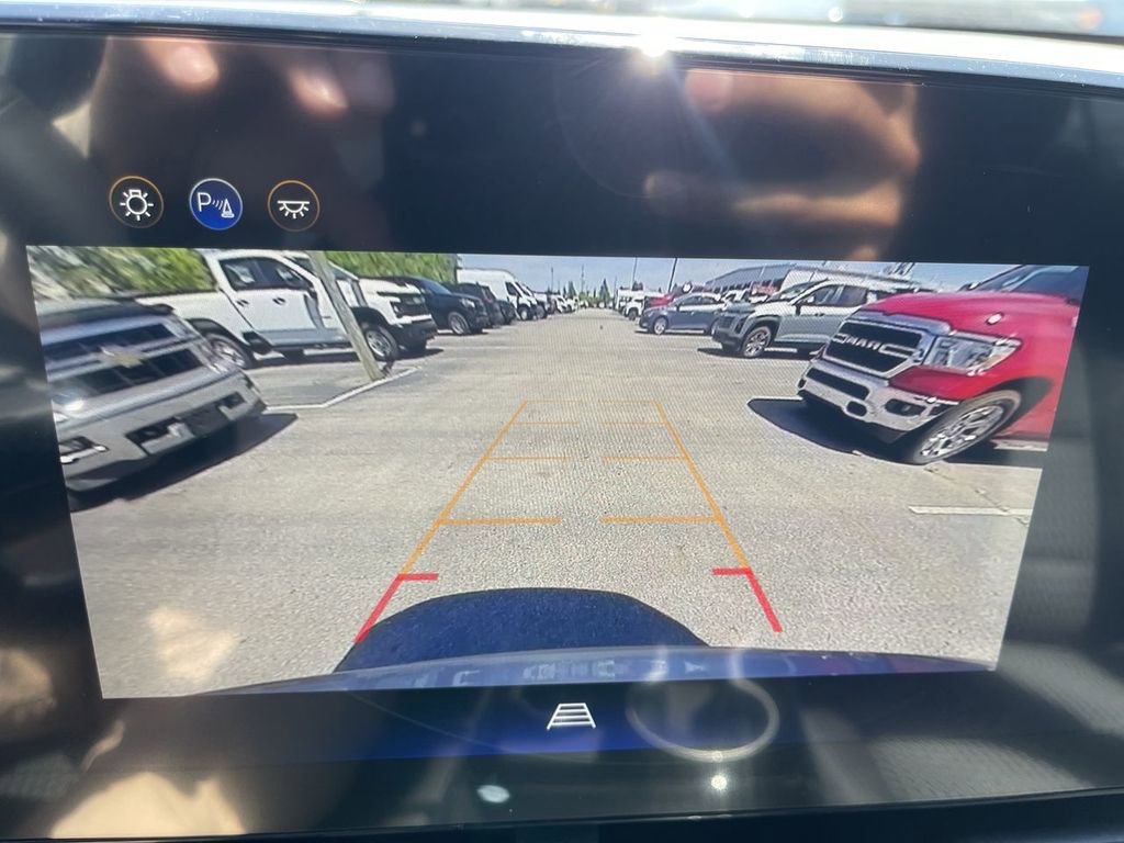 New 2026 Chevrolet Equinox LT w/ LPO, Floor Liner Package FWD image 17