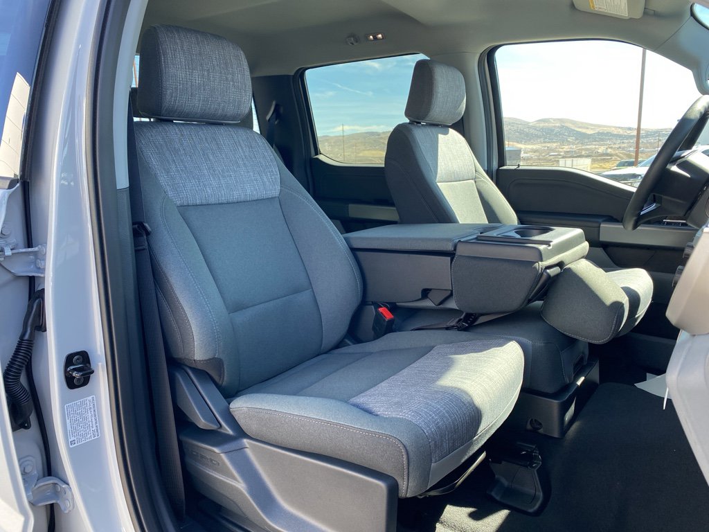 New 2026 Ford F350 XLT w/ XLT Premium Package image 5