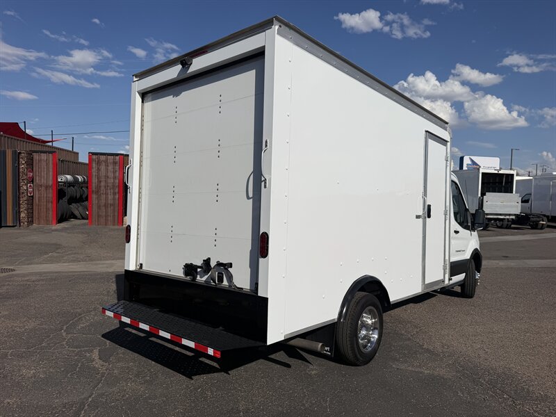 Used 2023 Ford Transit 350 DRW RWD image 3