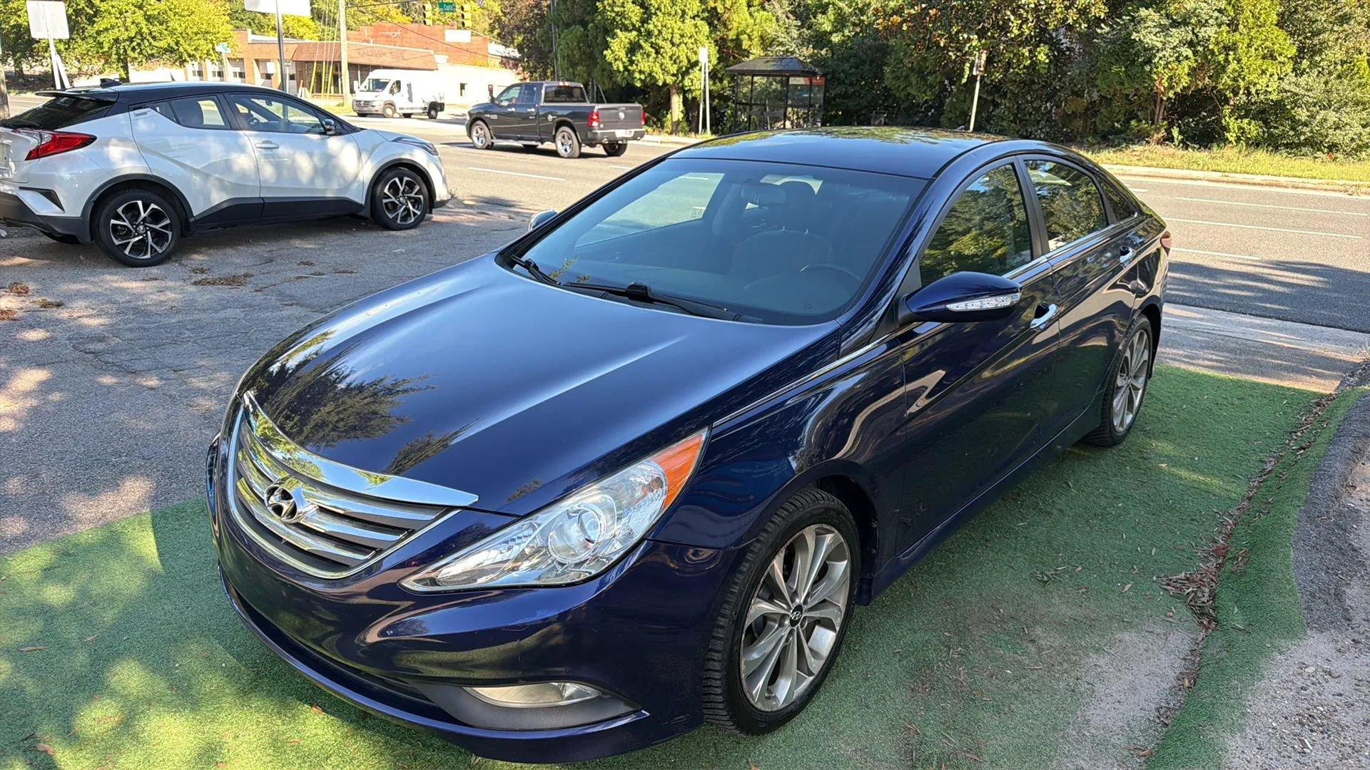 Used 2014 Hyundai Sonata SE FWD image 3
