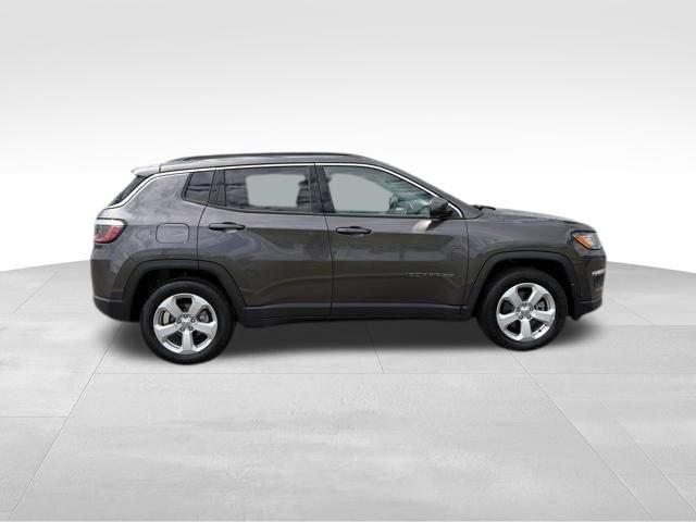 Used 2021 Jeep Compass Latitude w/ Convenience Group FWD image 8