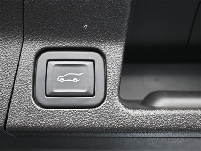 Used 2021 GMC Acadia Denali w/ Denali Technology Package image 24