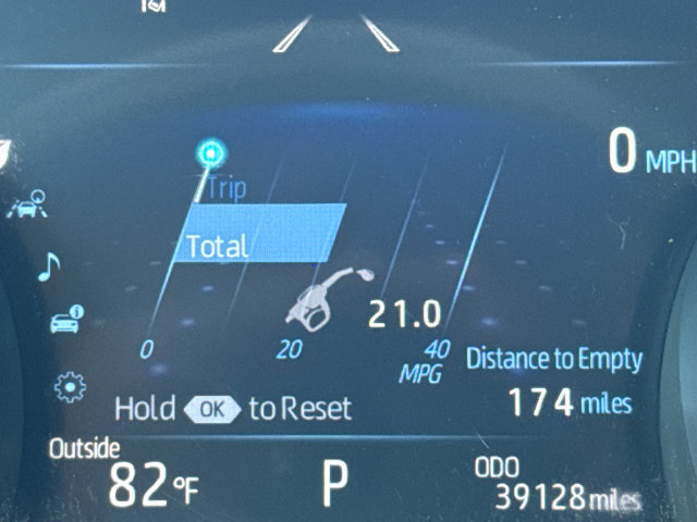Used 2019 Toyota Camry XSE FWD image 30