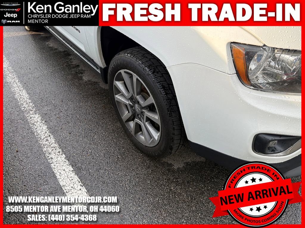 Used 2017 Jeep Compass Sport w/ Power Value Group image 11