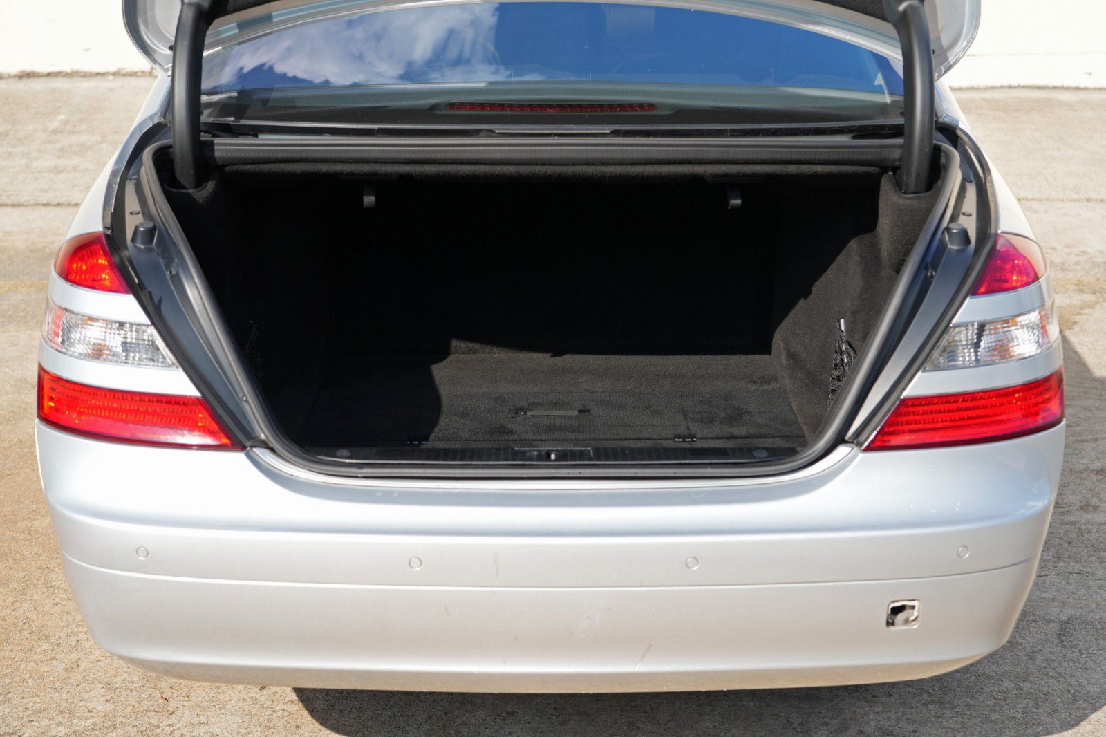 Used 2007 Mercedes-Benz S 550 image 9