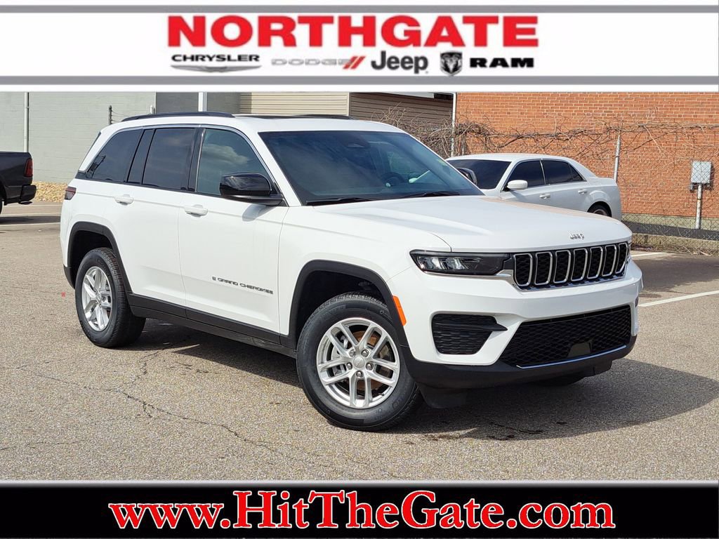 New 2026 Jeep Grand Cherokee Laredo X AWD/4WD image 1