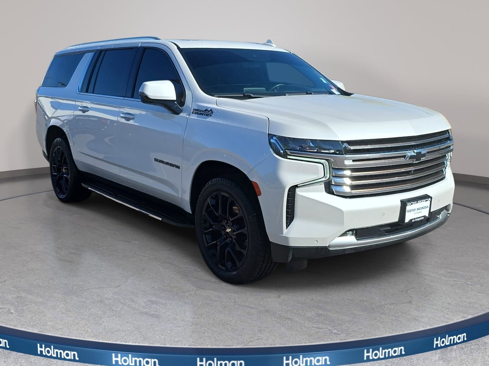 Used 2023 Chevrolet Suburban High Country AWD/4WD image 4
