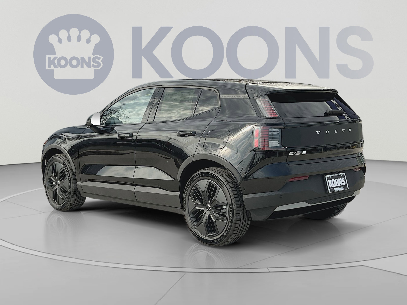 New 2026 Volvo EX30 Cross Country Ultra w/ Protection Package Premier AWD/4WD image 14