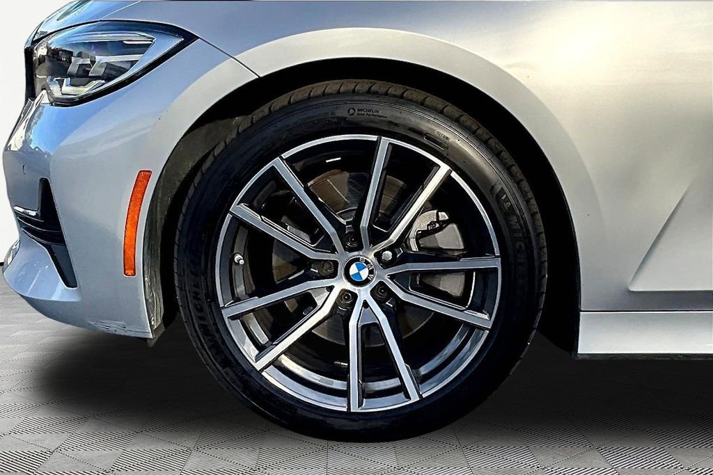 Used 2019 BMW 330i Sedan w/ Convenience Package image 31