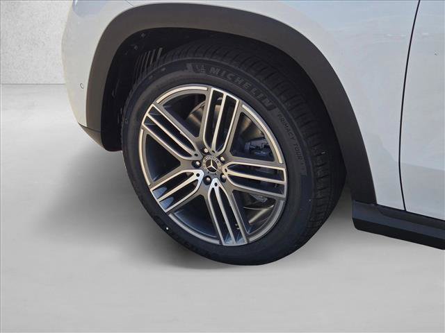 Certified 2026 Mercedes-Benz GLS 450 4MATIC image 10