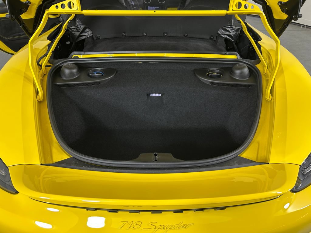 Certified 2021 Porsche 718 Boxster Spyder RWD image 28