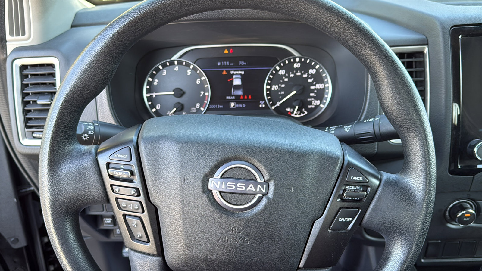 Certified 2023 Nissan Frontier SV w/ Tow Package AWD/4WD image 9