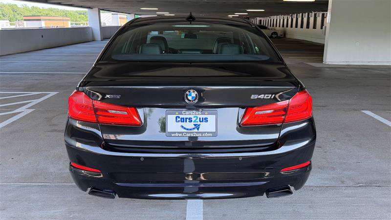 Used 2018 BMW 540i xDrive AWD/4WD image 4
