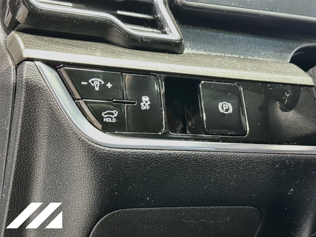 Used 2025 Kia Sportage X-Line w/ Premium Package AWD/4WD image 10