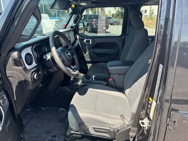 Used 2024 Jeep Gladiator Sport AWD/4WD image 74