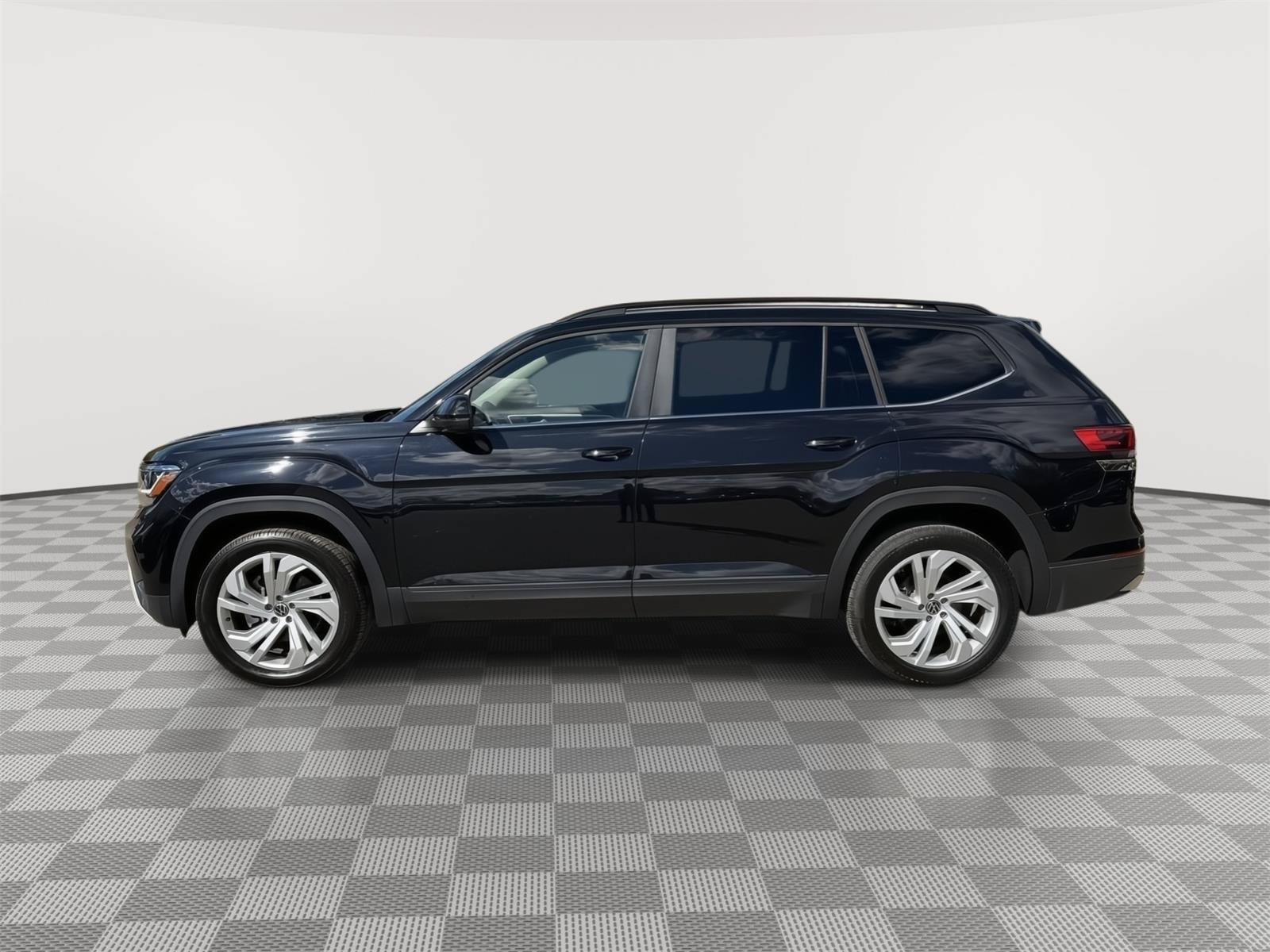 Used 2021 Volkswagen Atlas SE AWD/4WD image 6