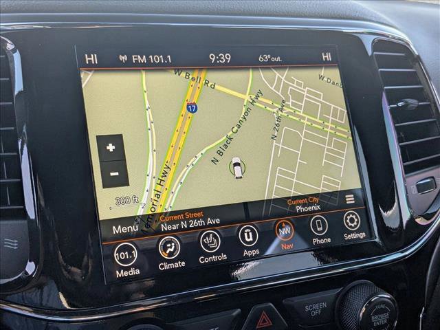 Used 2022 Jeep Grand Cherokee Laredo X image 13