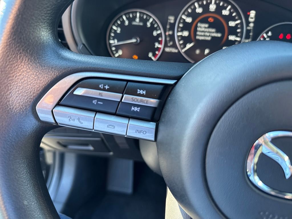 Used 2021 MAZDA MAZDA3 s FWD image 17