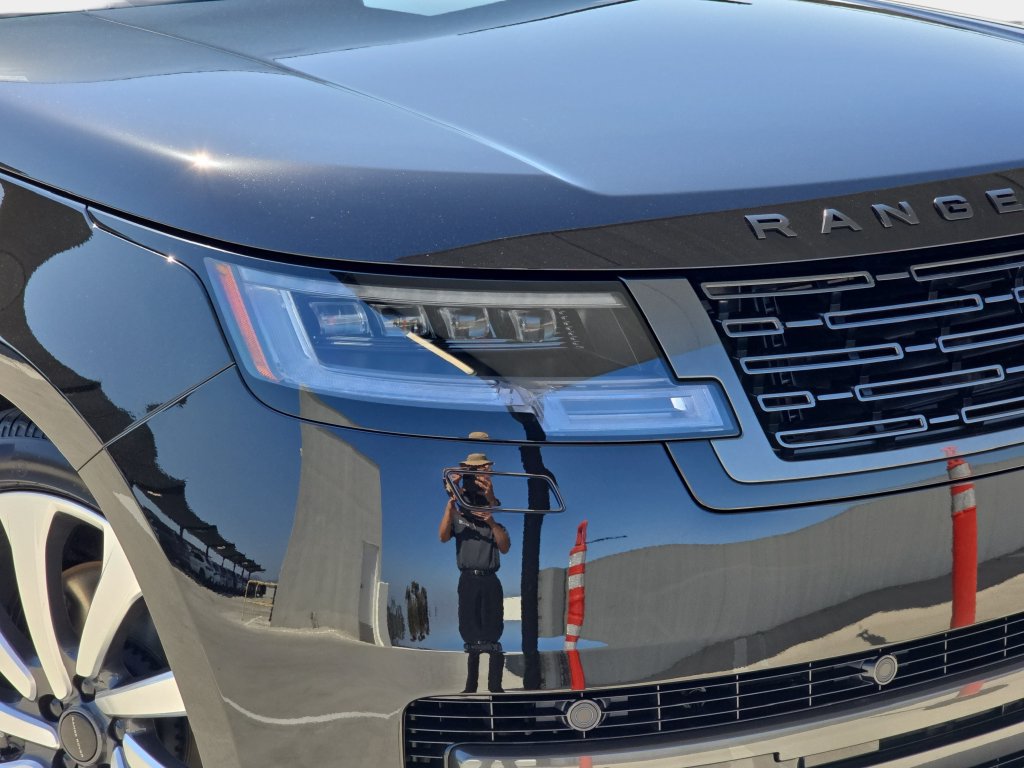 New 2026 Land Rover Range Rover SE AWD/4WD image 34