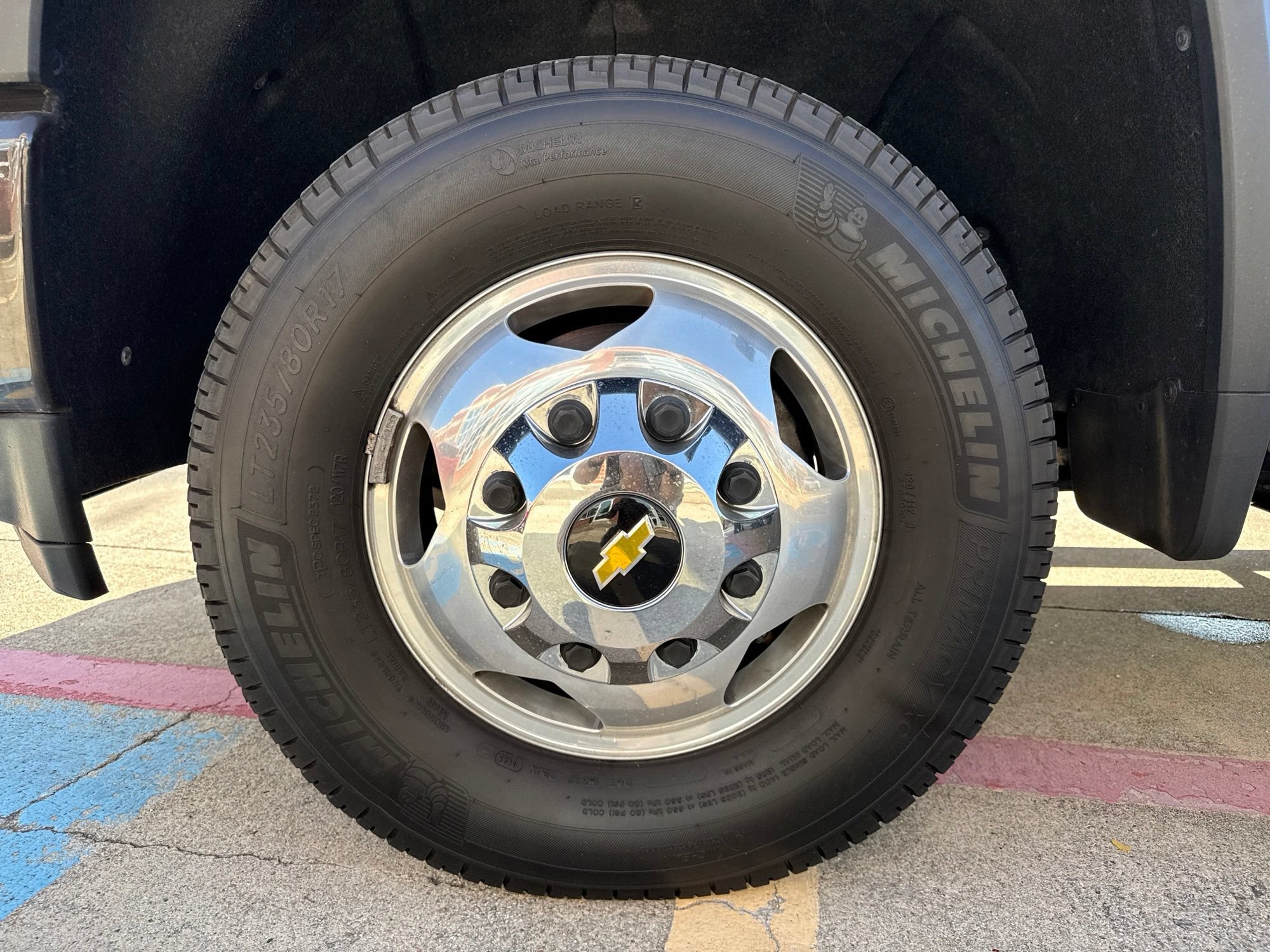Used 2021 Chevrolet Silverado 3500 High Country AWD/4WD image 26