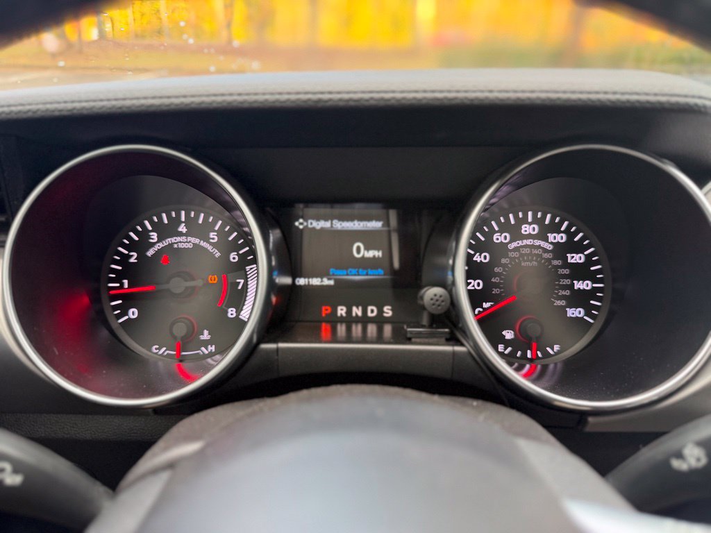 Used 2018 Ford Mustang Premium RWD image 17