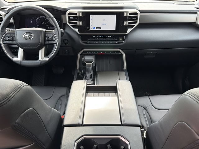 Used 2025 Toyota Sequoia SR5 AWD/4WD image 11